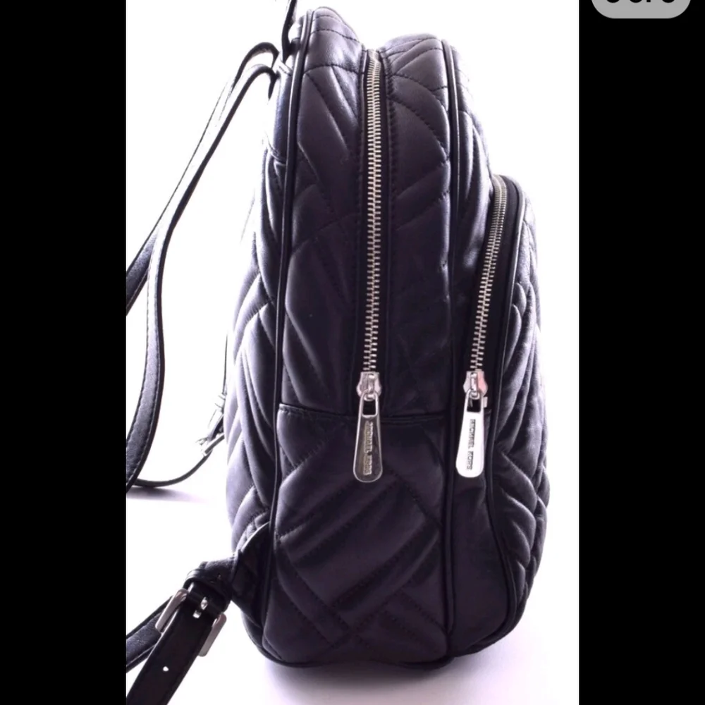 Michael Kors Abbey Medium Backpack Leather Quilted Black - Picture 5 of 10